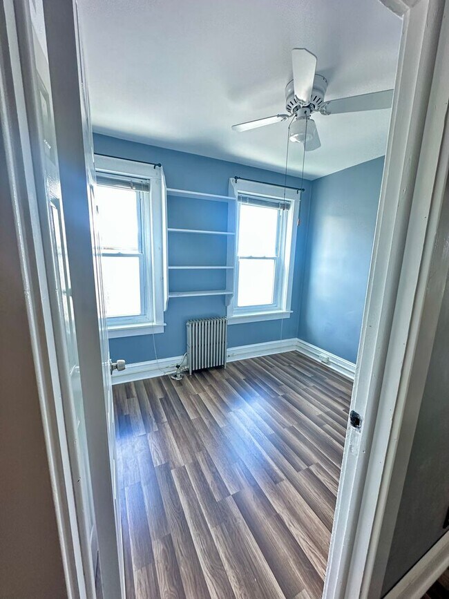 Building Photo - Spacious Homes In Bridgeport