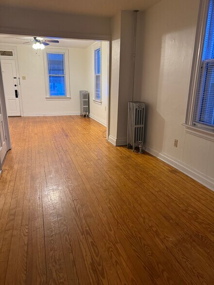 Building Photo - 343 High St