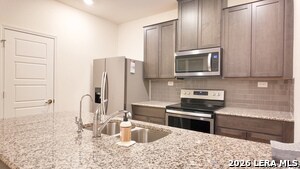 Building Photo - 1123 Loma Mesa