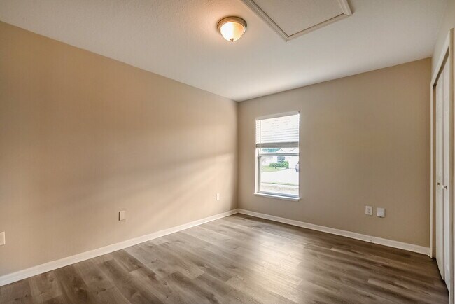 Building Photo - 189 Cedar Ridge Ln