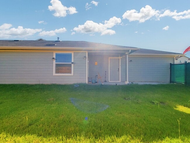 Building Photo - 1701 Arborside Dr