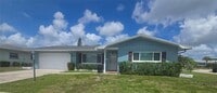 Building Photo - 1435 Santa Clara Dr