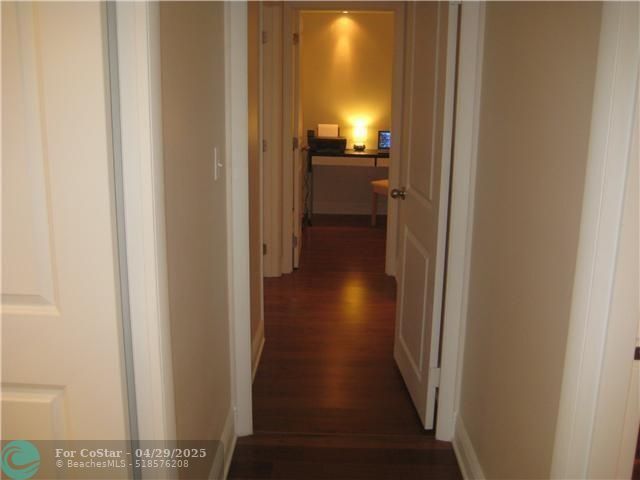 Building Photo - 3430 Galt Ocean Dr