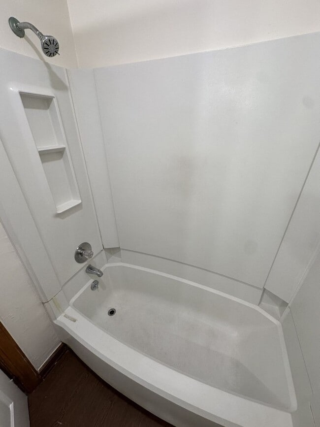 Building Photo - 1 Bedroom 1 Bathroom Condo!