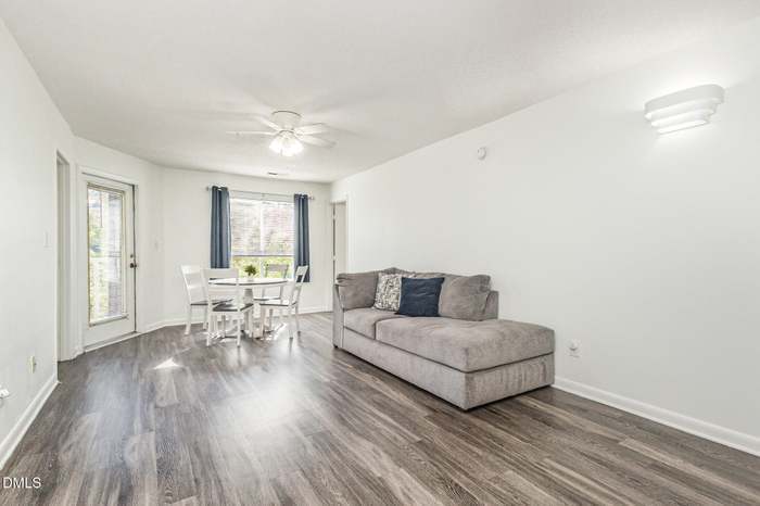 Building Photo - 1241 University Ct