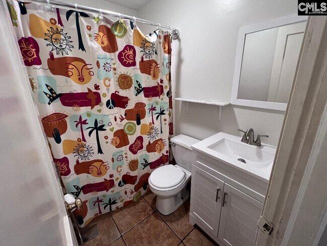 Building Photo - 612 S Beltline Blvd