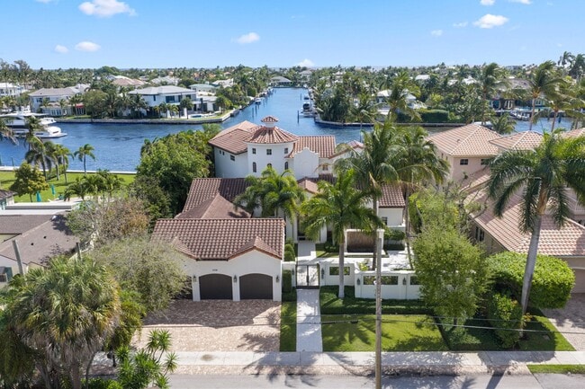 Building Photo - 408 Fisher Ln