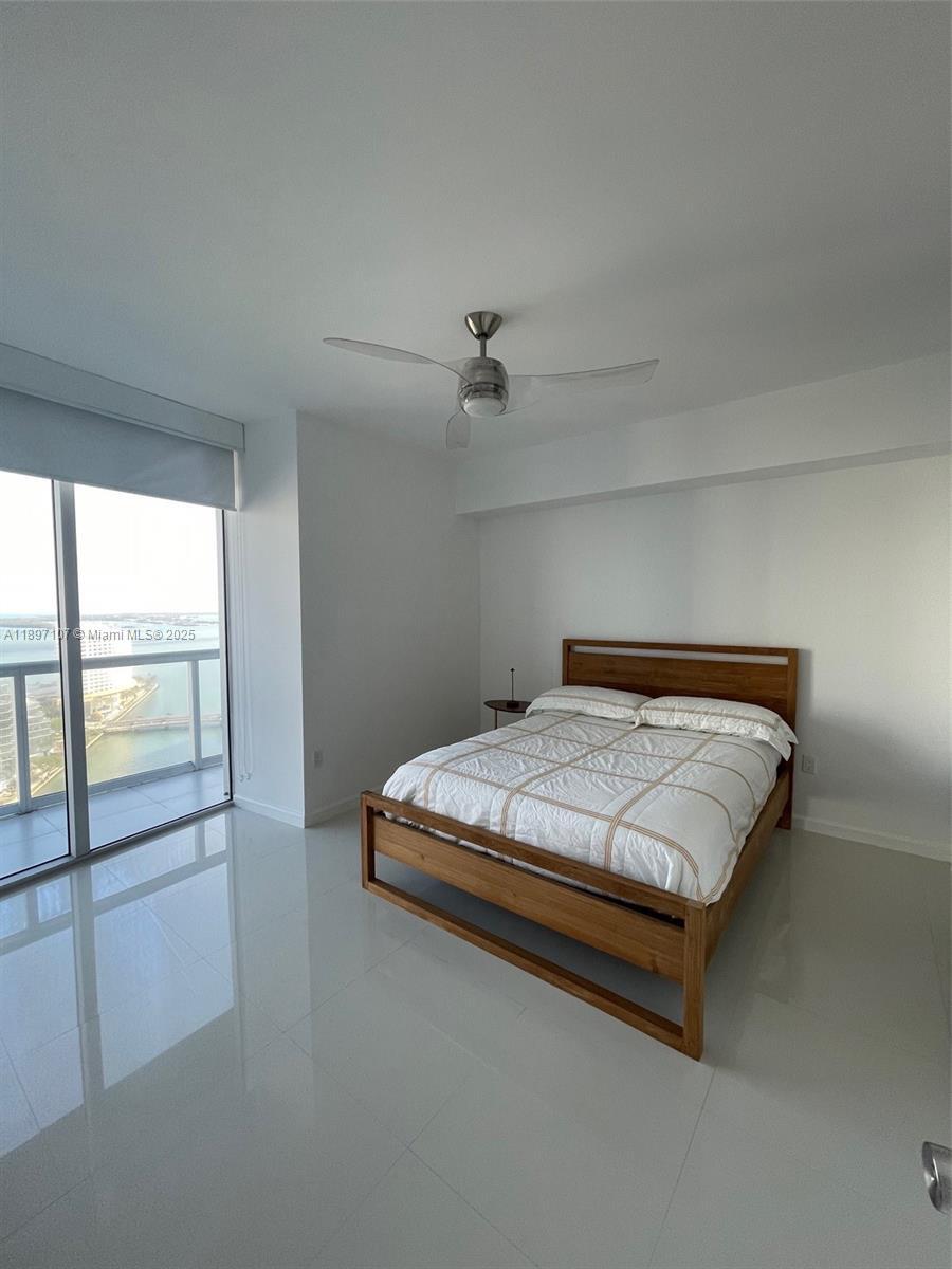 Building Photo - 465 Brickell Ave