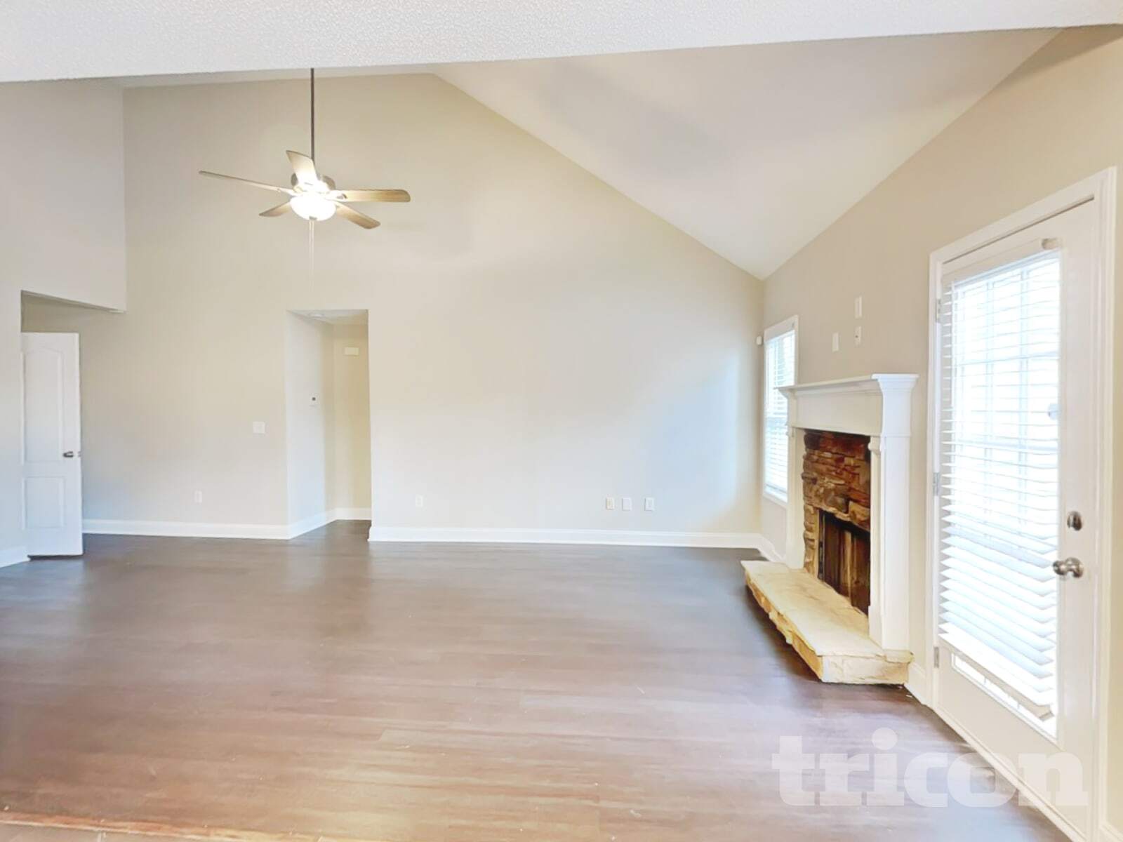 Building Photo - 621 Savannah Dr