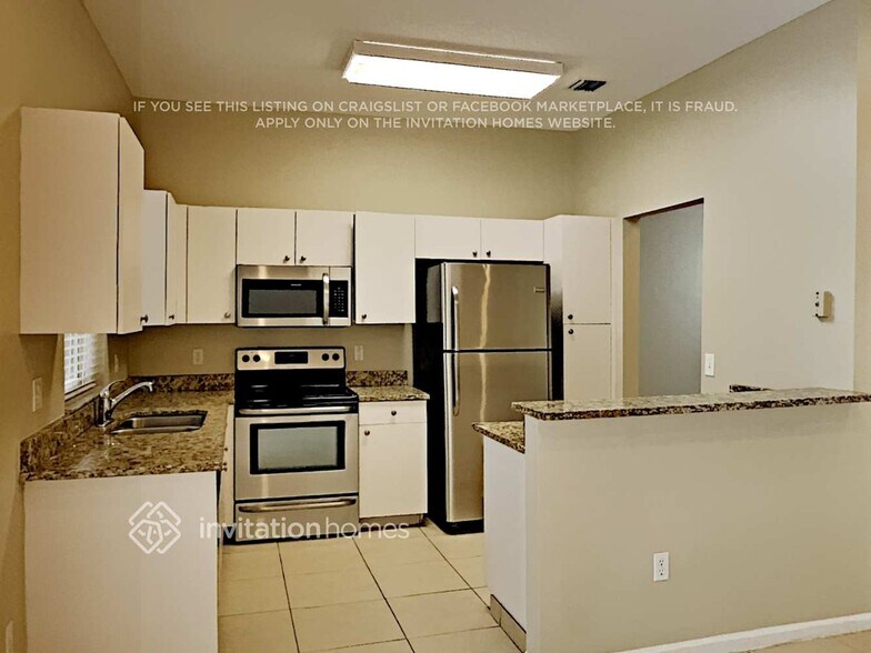Building Photo - 5203 Eagle Cay Pl