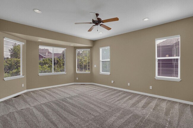 Building Photo - Beautiful Ranch Style Home in District 20-...