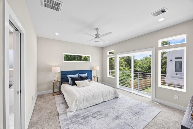 Building Photo - 853 Prosper St