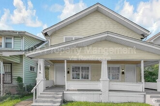 Building Photo - 1085 E 17th Ave