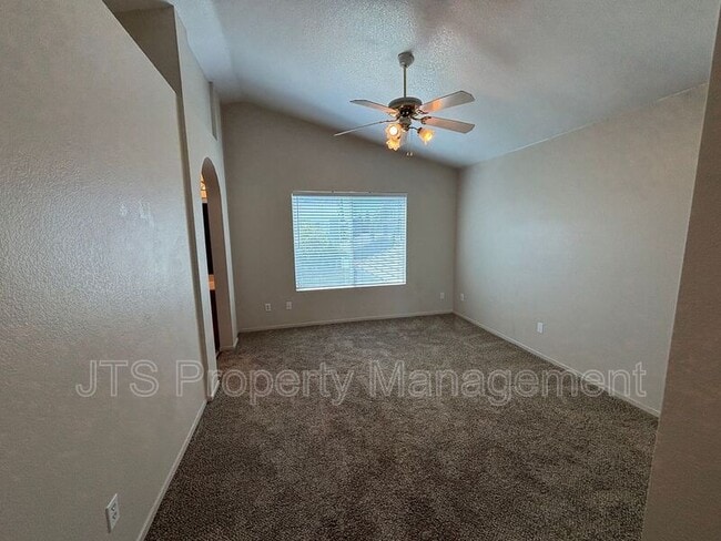 Building Photo - 6620 Verandah Ct