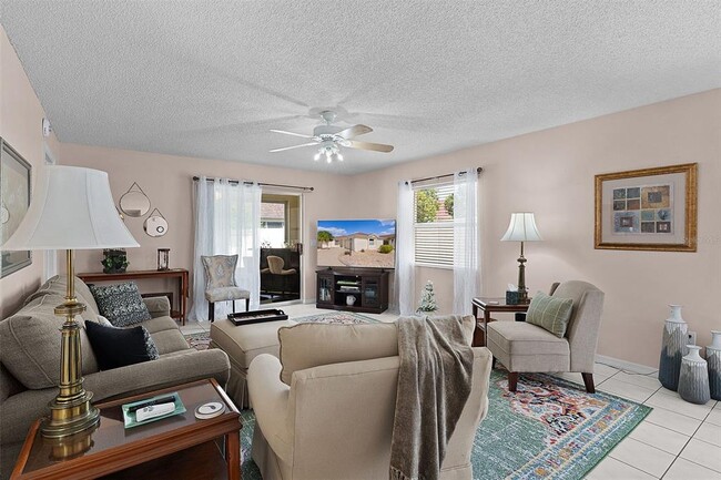 Building Photo - 1330 La Jolla Cir