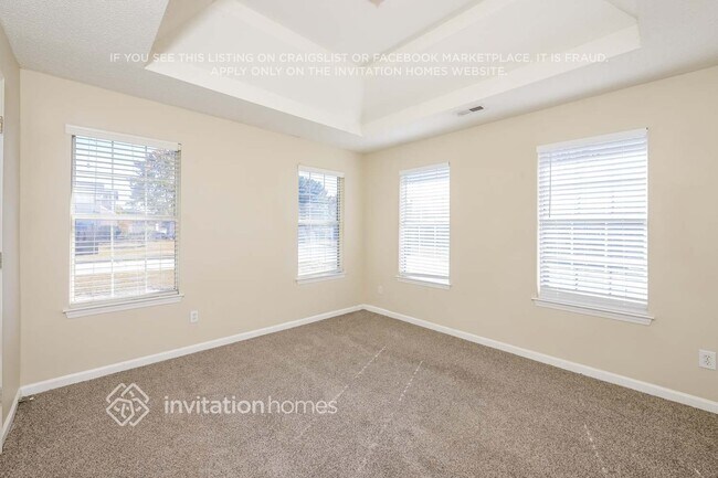 Building Photo - 597 Lakewater View Dr