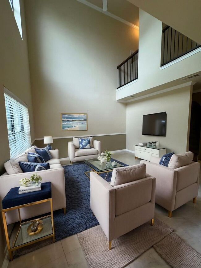 Building Photo - GREAT LOCATION NEAR MEDICAL & USAA | 3 BEDS | 3.5 BATHS