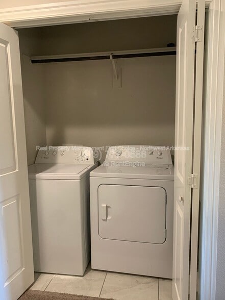 Building Photo - 2757 W Kilimanjaro Way