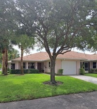 Building Photo - 1747 N Dovetail Dr