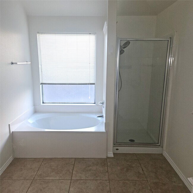 Building Photo - 20314 Baytide Ct