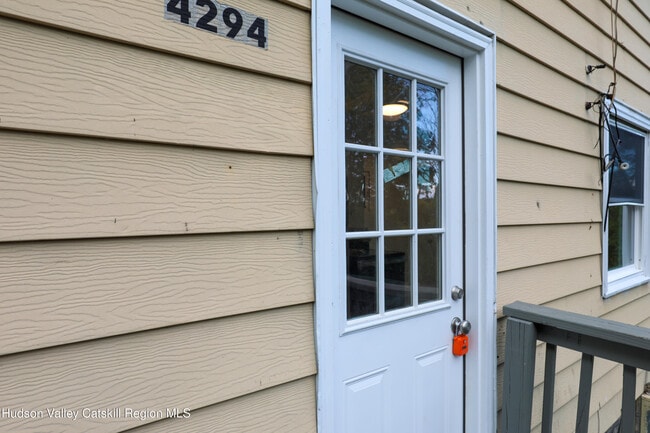 Building Photo - 4294 US-9W