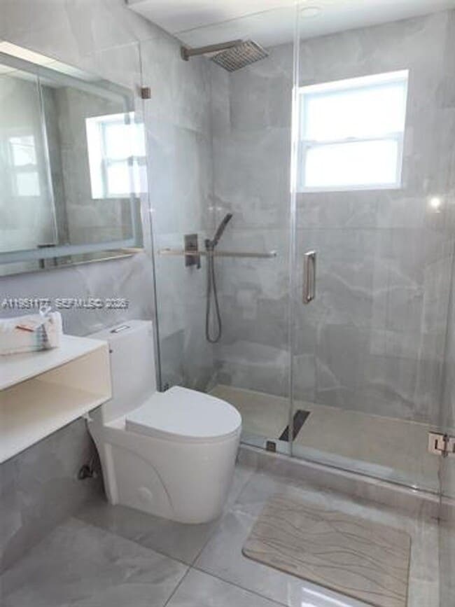 Building Photo - 1075 92nd St