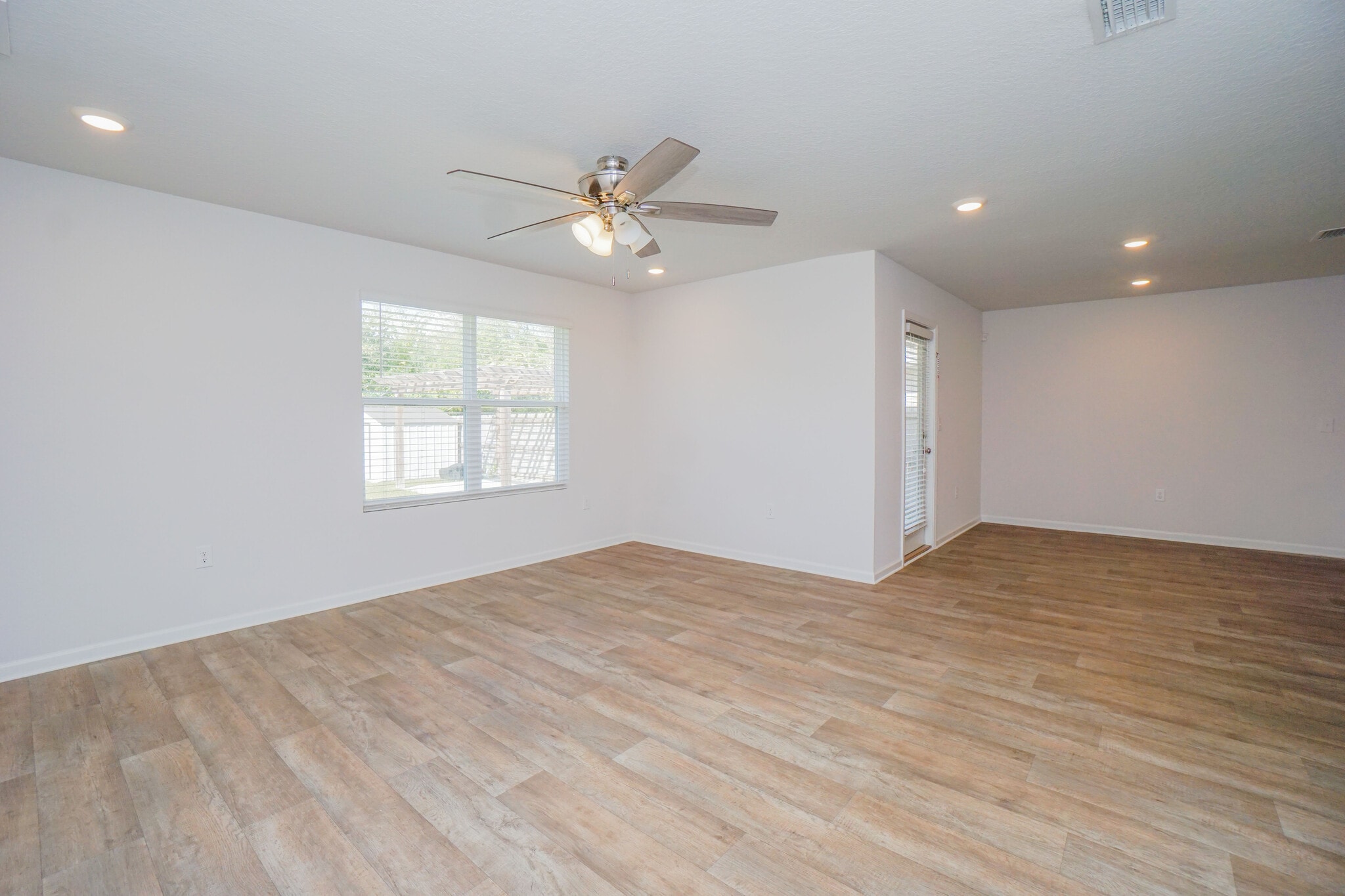 Building Photo - 2379 Kirkwood Dr