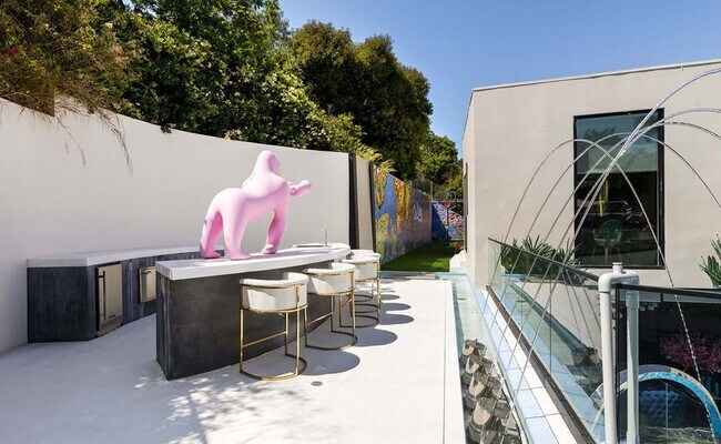 Building Photo - 9818 Hythe Ct