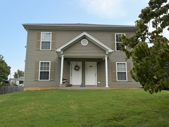 Building Photo - 7016 Autumn Dr