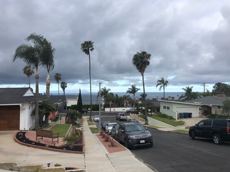 View - 3426 Gurnard Ave