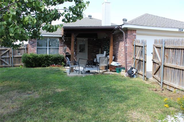 Building Photo - 7214 Maplewood Dr