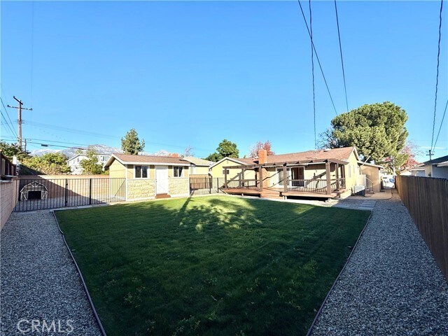 Building Photo - 885 Altura Way