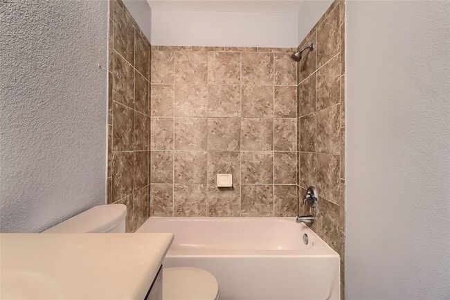 Building Photo - 3308 Barksdale Dr