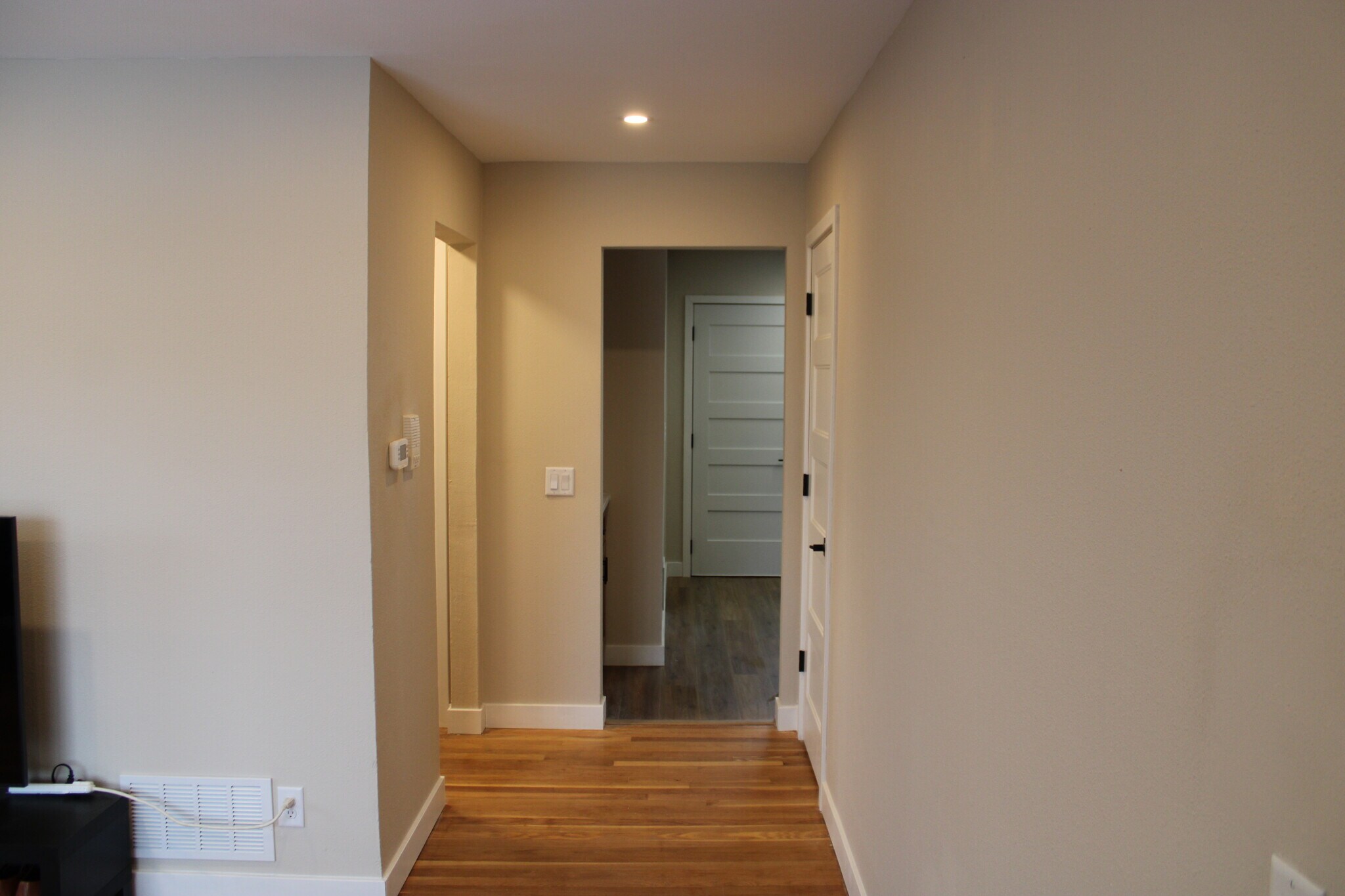 Building Photo - 1213 S Midvale Blvd