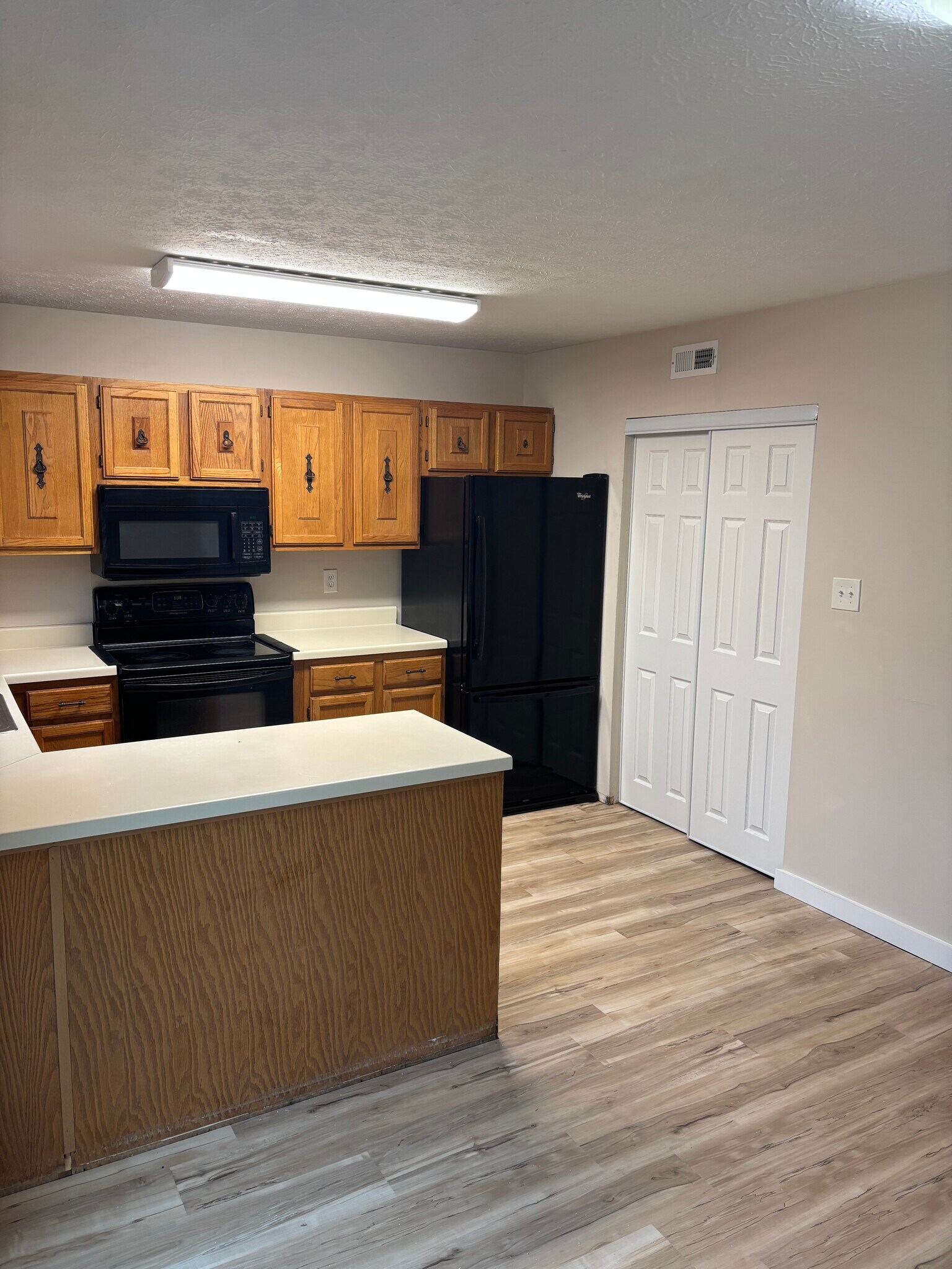 Building Photo - 4033 Issacs Rd