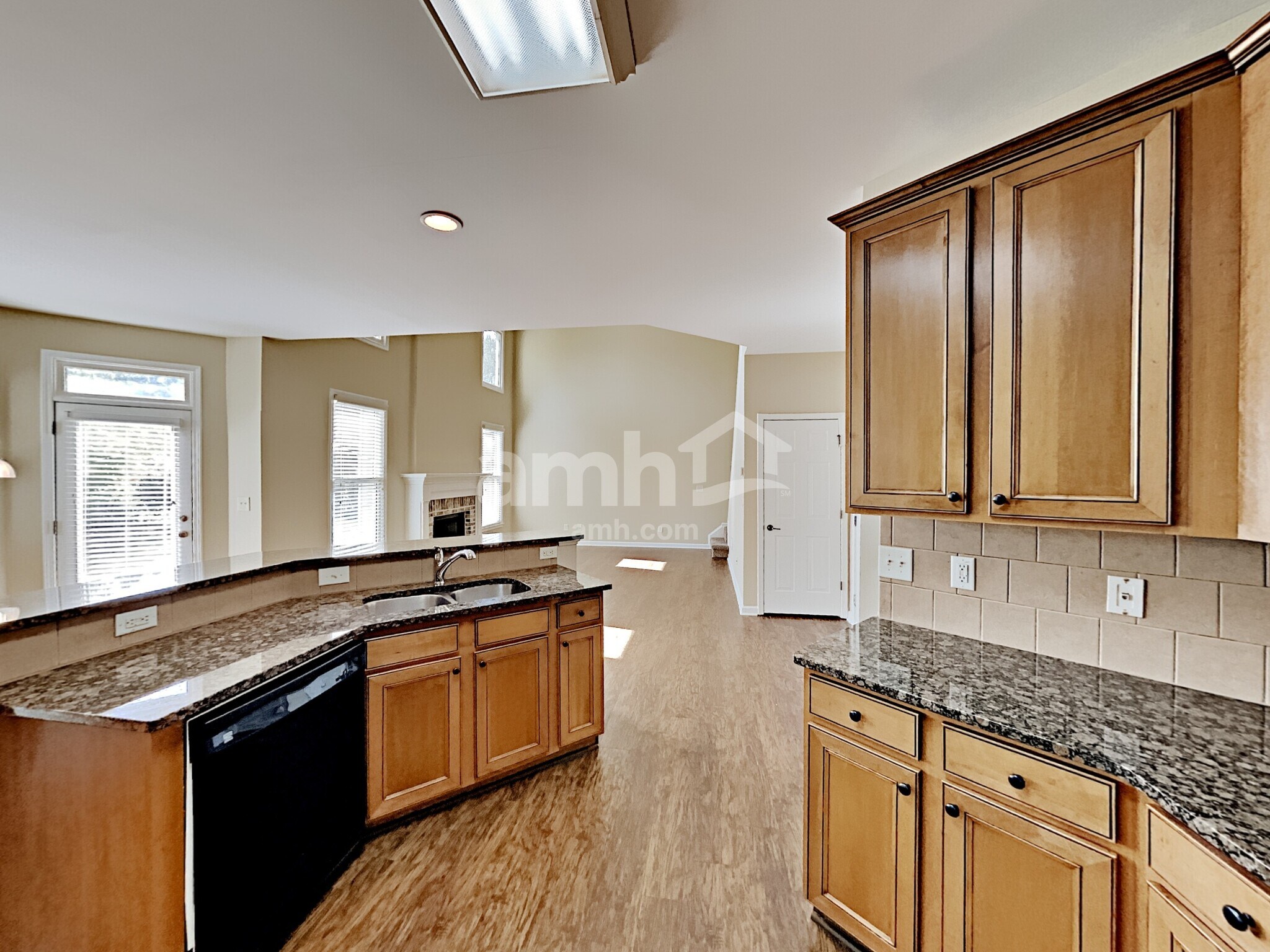 Building Photo - 3215 Thimbleberry Trail