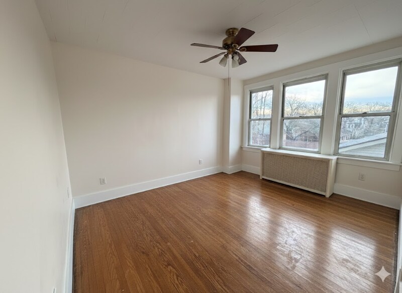 Building Photo - 1027 Farragut St