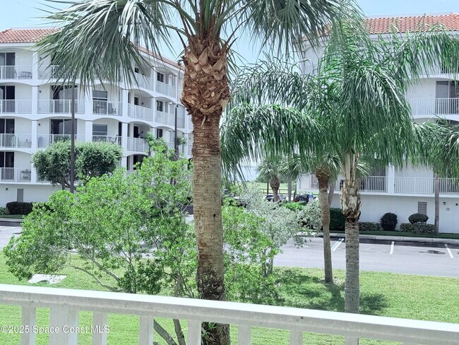 Building Photo - 8922 Laguna Ln
