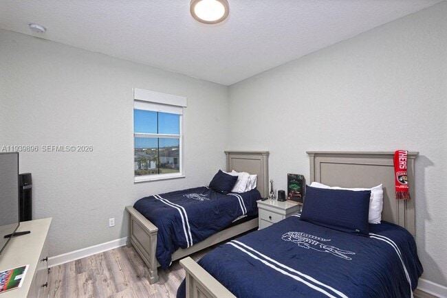 Building Photo - 8175 NW Greenbank Cir