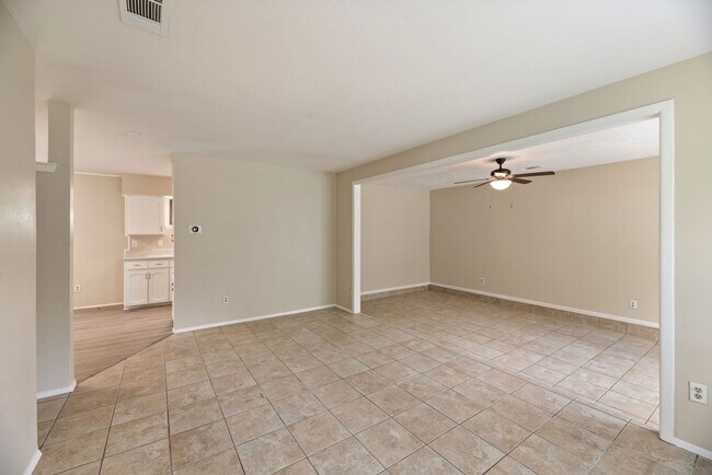 Building Photo - 11324 Prelude Dr