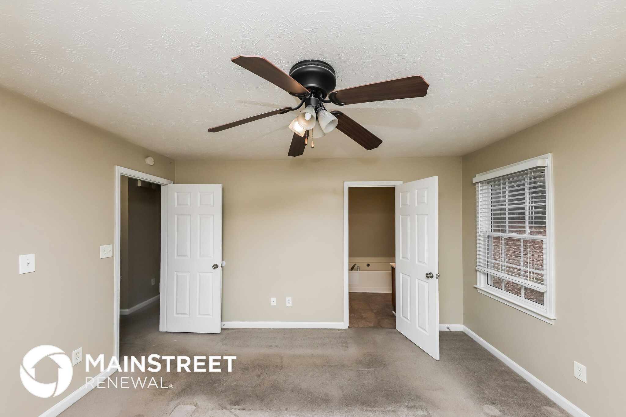 Building Photo - 28 Loxley Ct