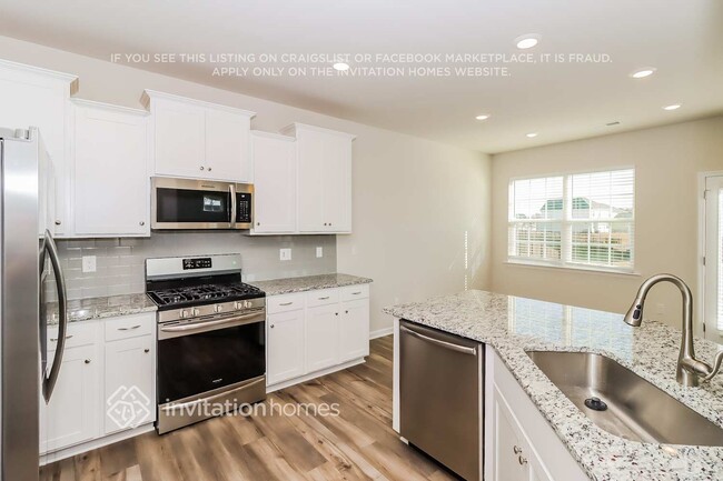 Building Photo - 110 Newbold Ln