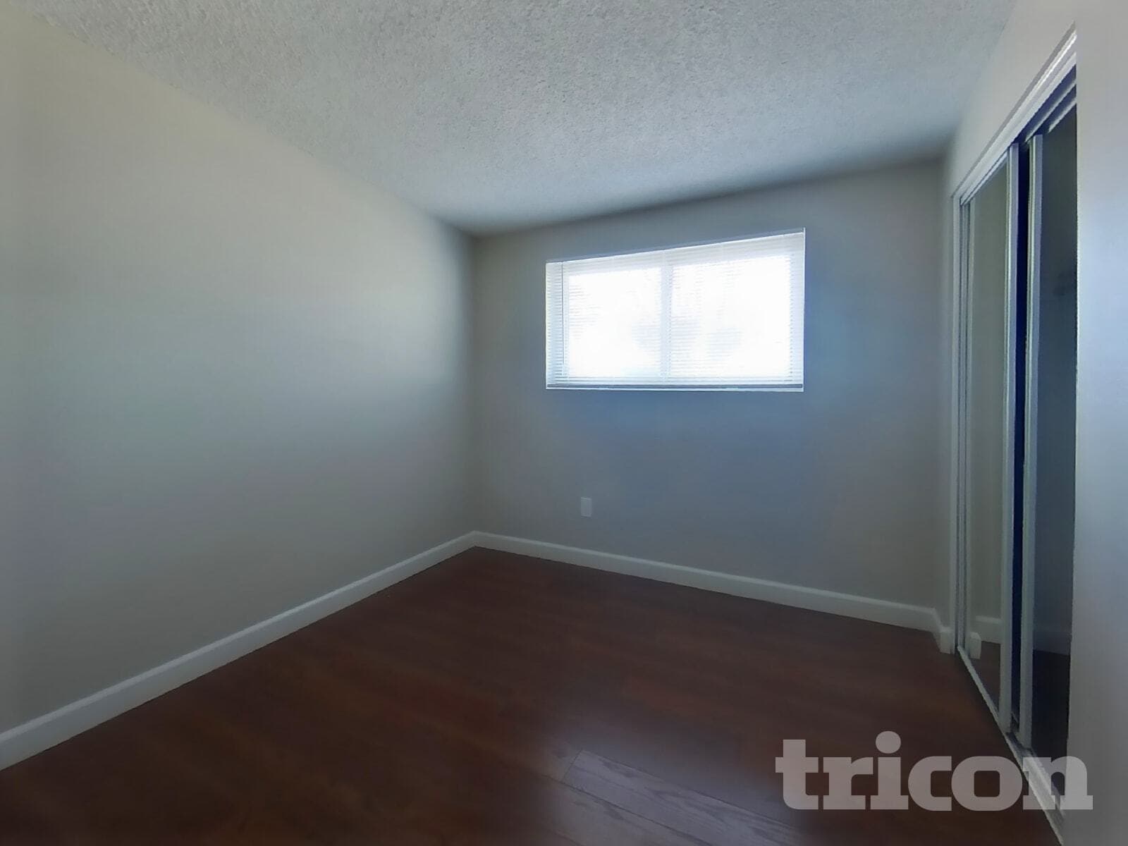 Building Photo - 2932 W Caribbean Ln