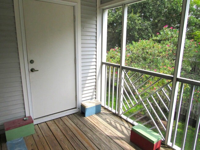 Building Photo - 21207 Harbour Vista Cir