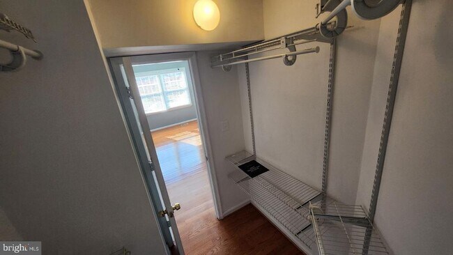 Building Photo - 13005 Bressler Way