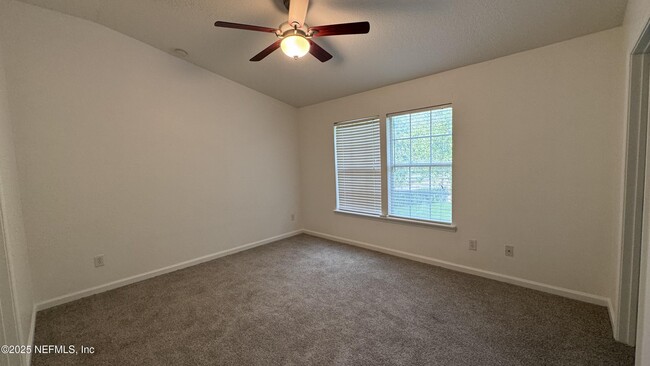 Building Photo - 13303 Solar Dr