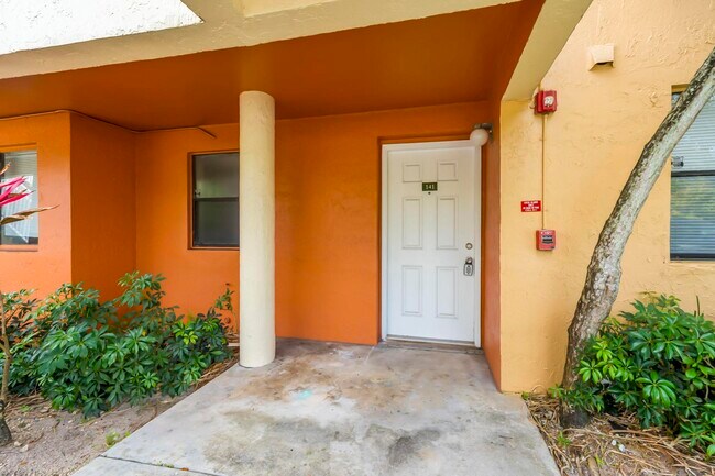 Building Photo - 5200 NW 31st Ave