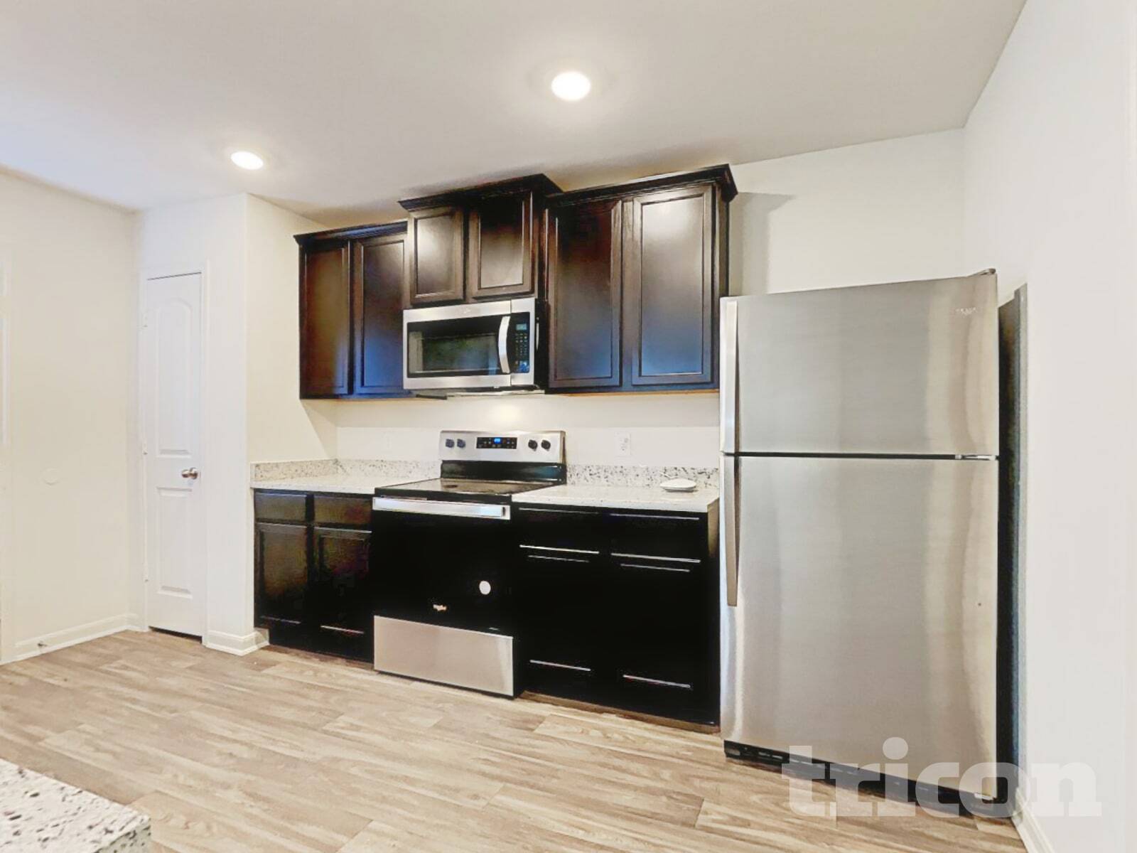 Building Photo - 11031 Chatham Ct