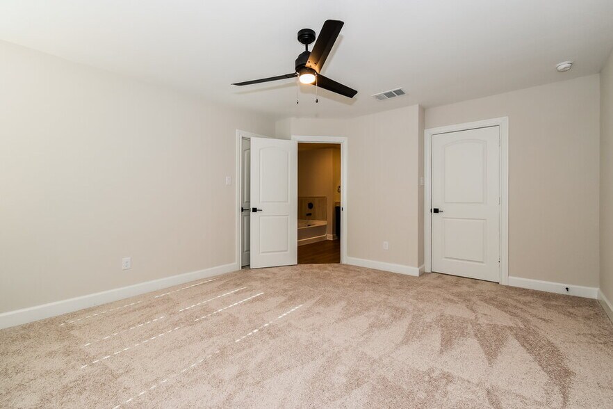 Building Photo - 1210 Princeton Hts Blvd