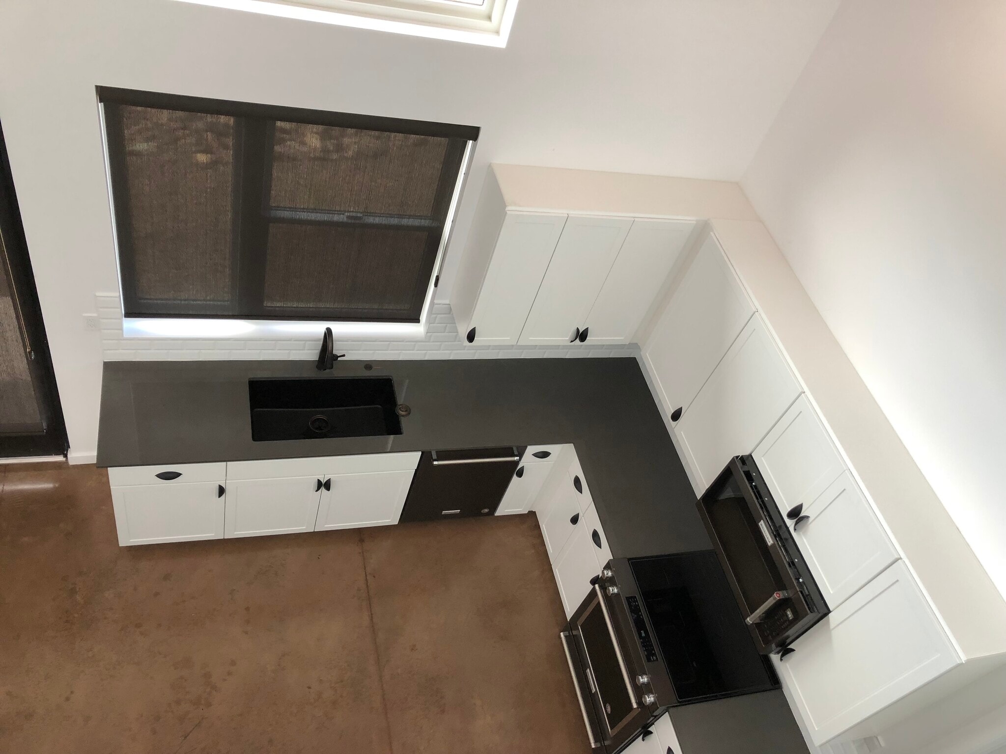 Building Photo - 9125 S 16th St